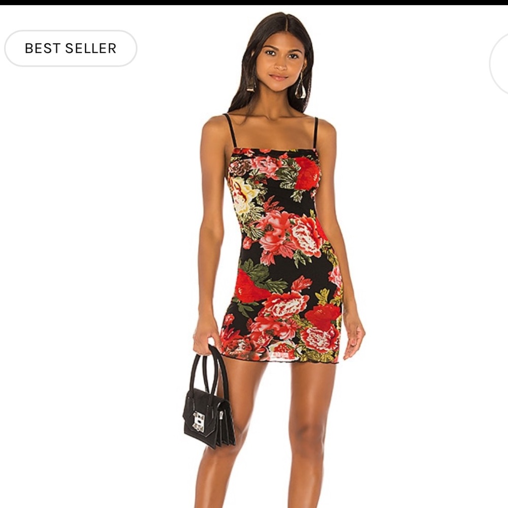 Black and red floral mini dress🌹 NWT 🏷️